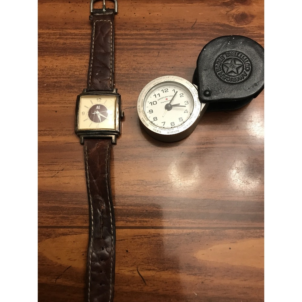 Lot 2 American Eagle Vintage 80's Watches Leather pocket